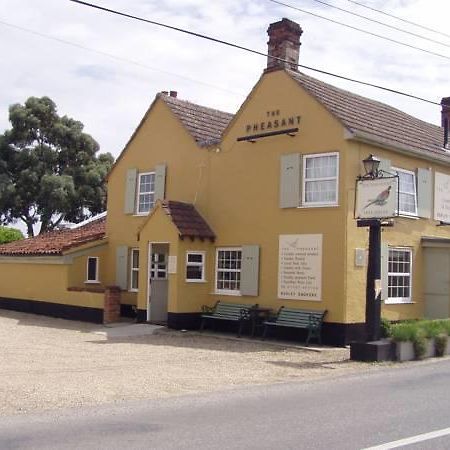 The Pheasant Pub With Rooms Gestingthorpe ภายนอก รูปภาพ